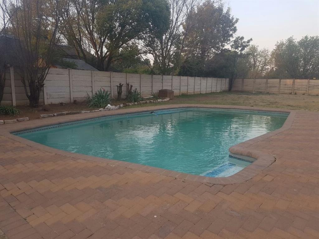 5 Bedroom House for Sale - Gauteng