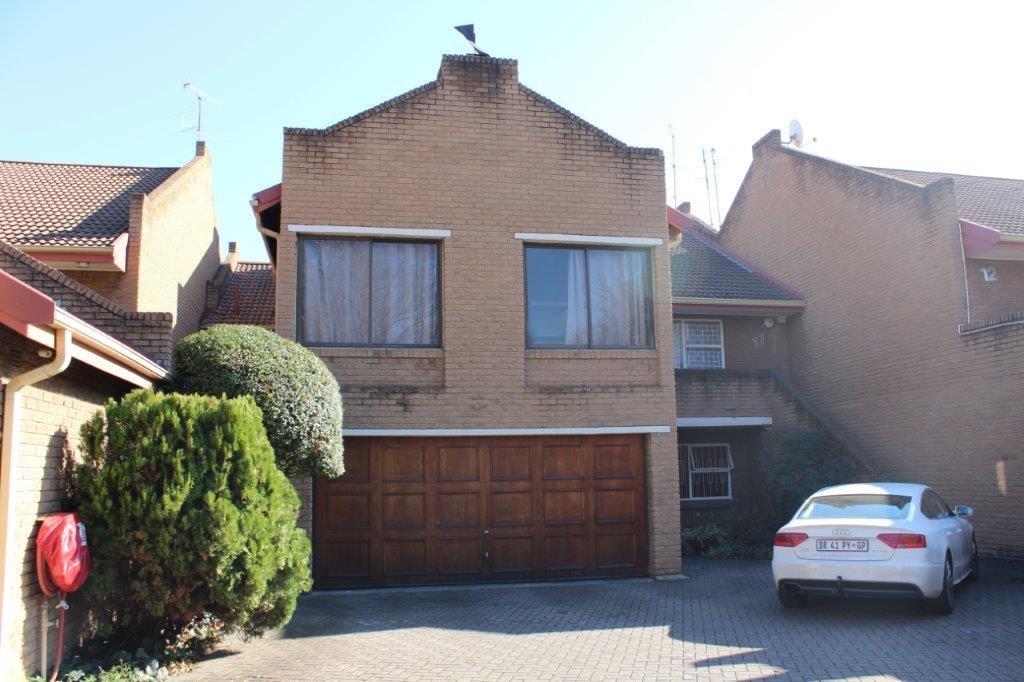 3 Bedroom Apartment for Sale - Gauteng