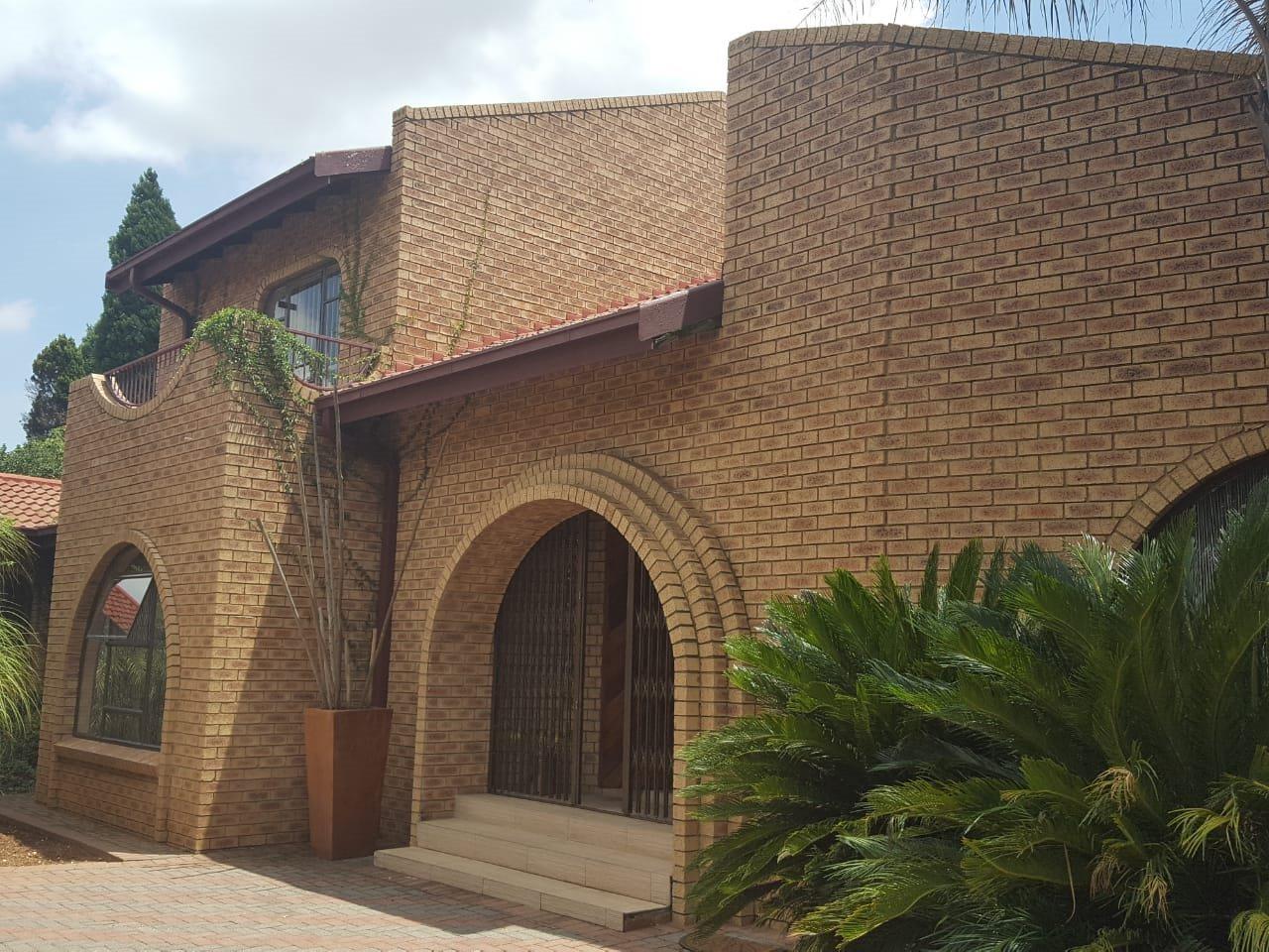 5 Bedroom House for Sale - Gauteng