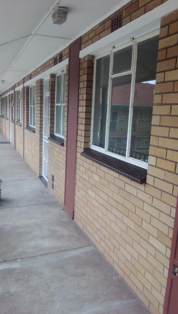 2 Bedroom Apartment for Sale - Gauteng