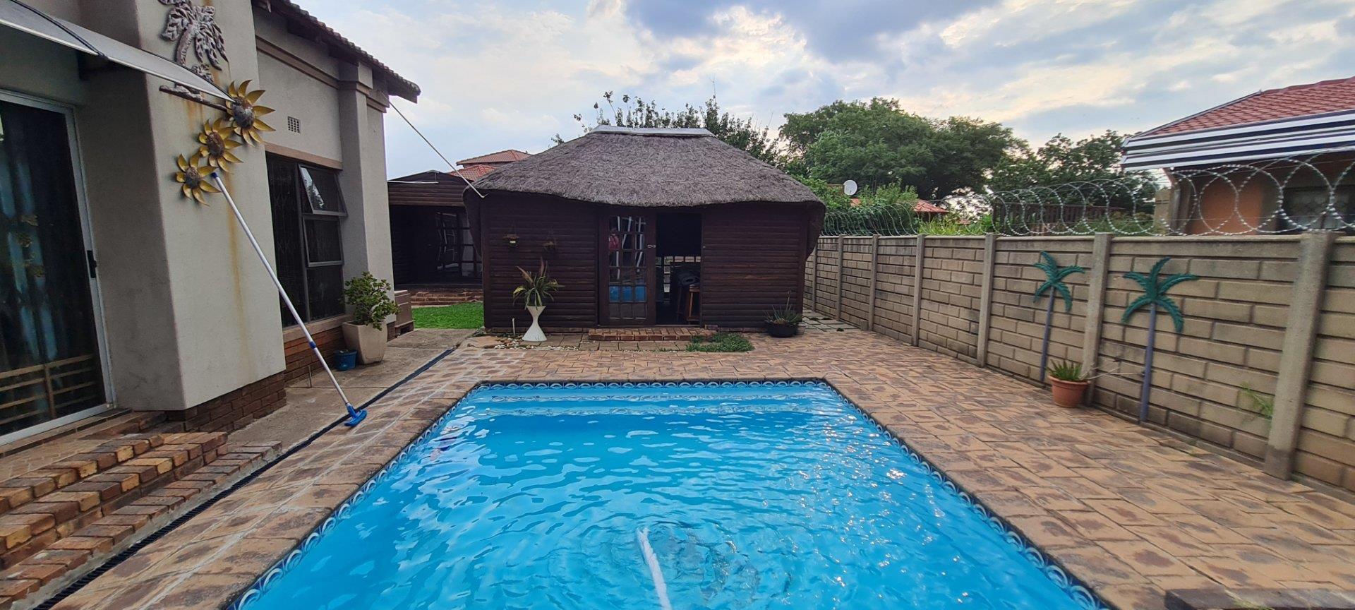 3 Bedroom House for Sale - Gauteng