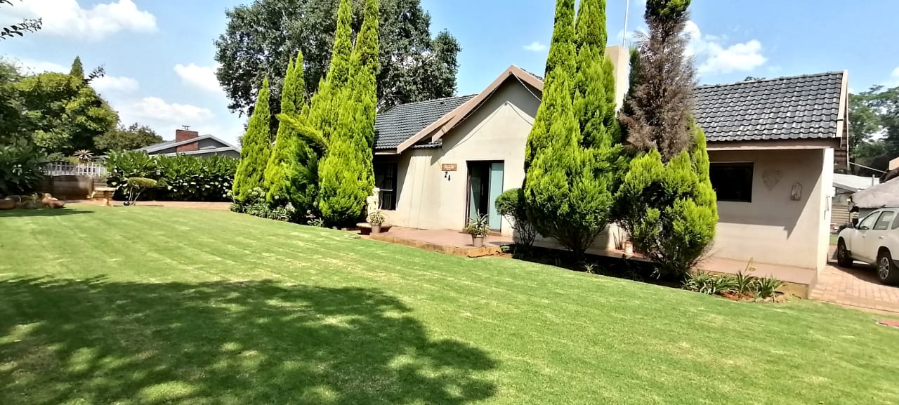 4 Bedroom House for Sale - Gauteng