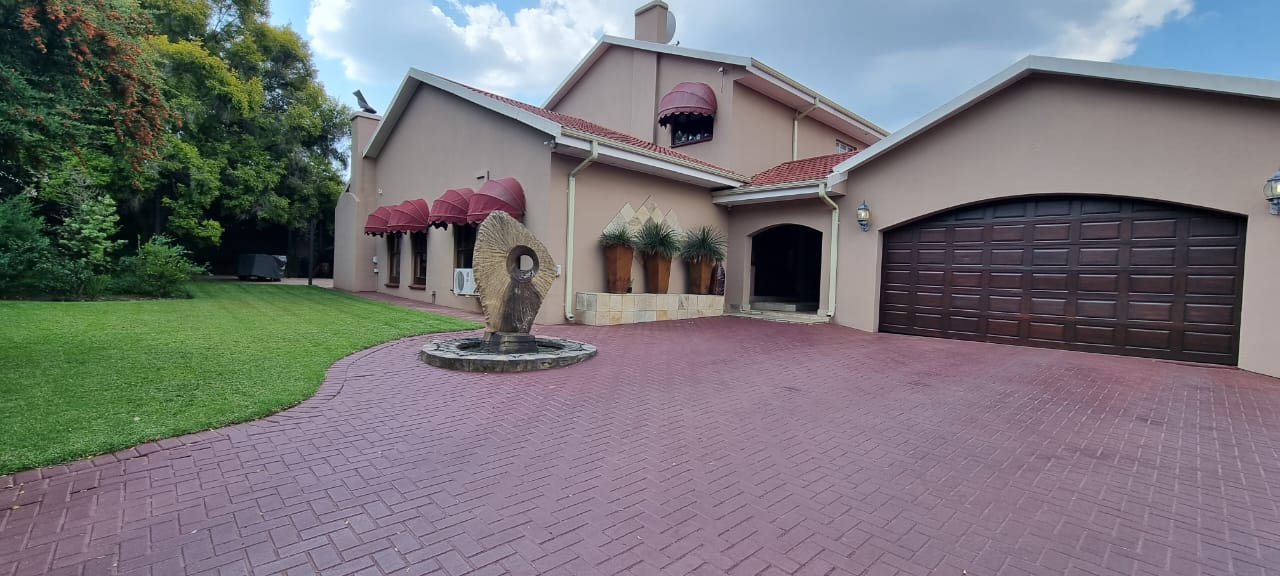 4 Bedroom House for Sale - Gauteng