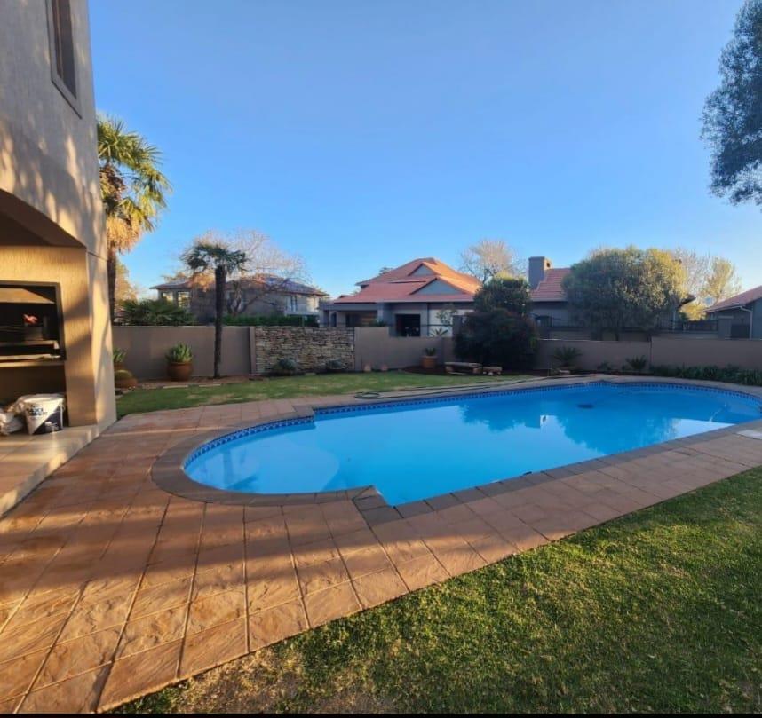 5 Bedroom House for Sale - Gauteng