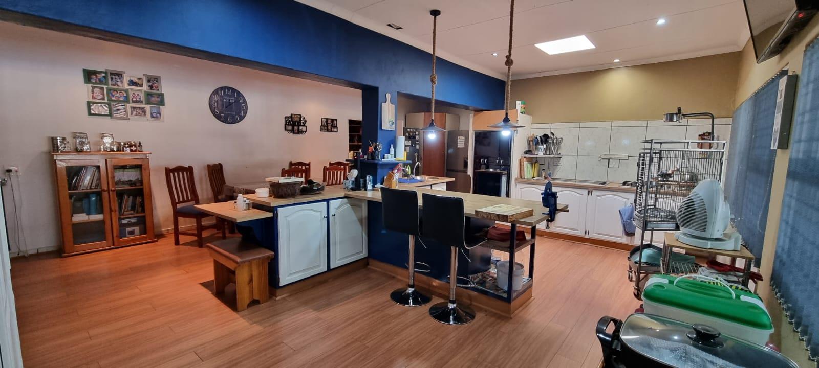 5 Bedroom House for Sale - Gauteng