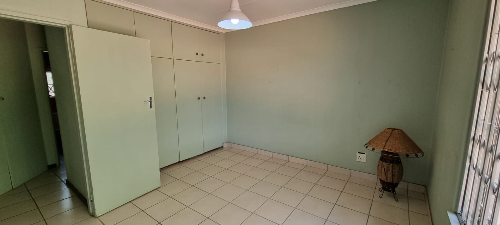 334615354.jpg