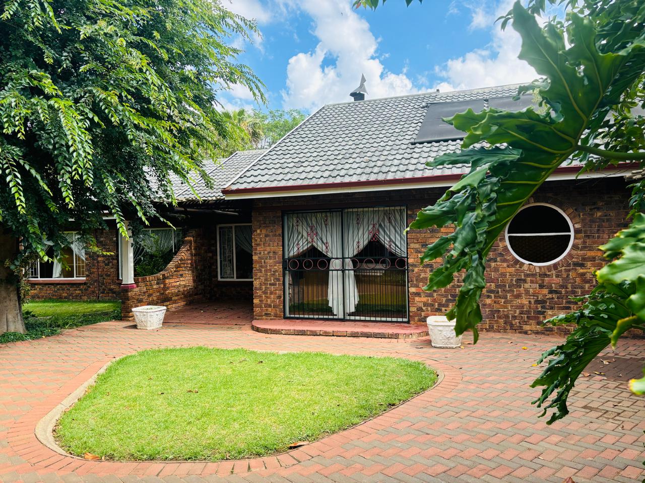 3 Bedroom House for Sale - Gauteng