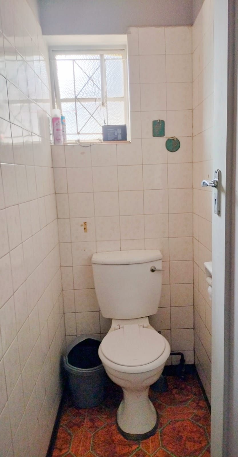 346125710.jpg