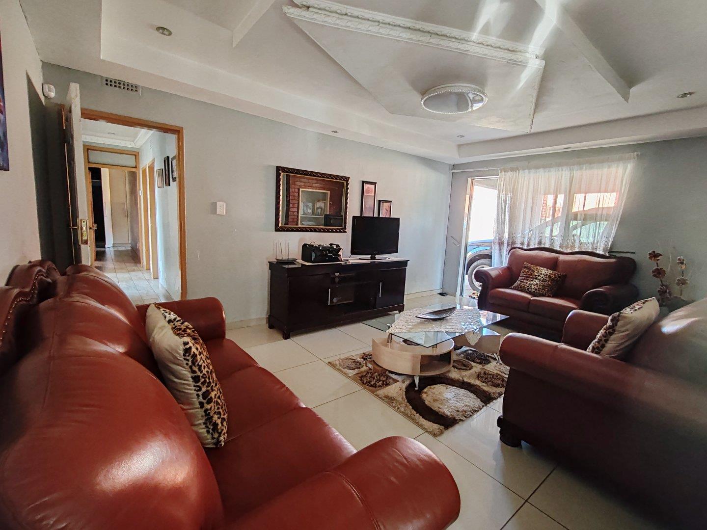 4 Bedroom House for Sale - Gauteng