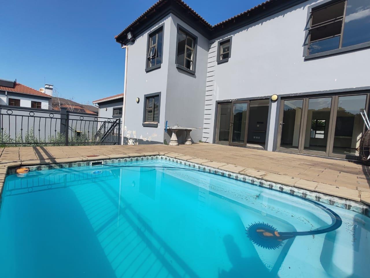 4 Bedroom House for Sale - Gauteng
