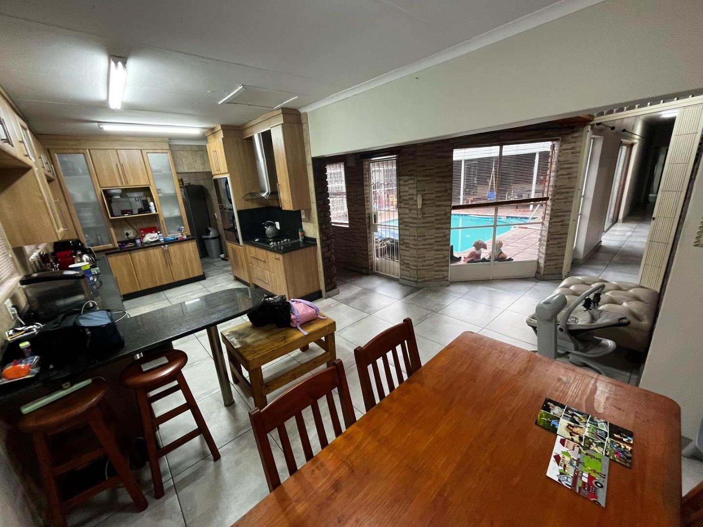 5 Bedroom House for Sale - Gauteng