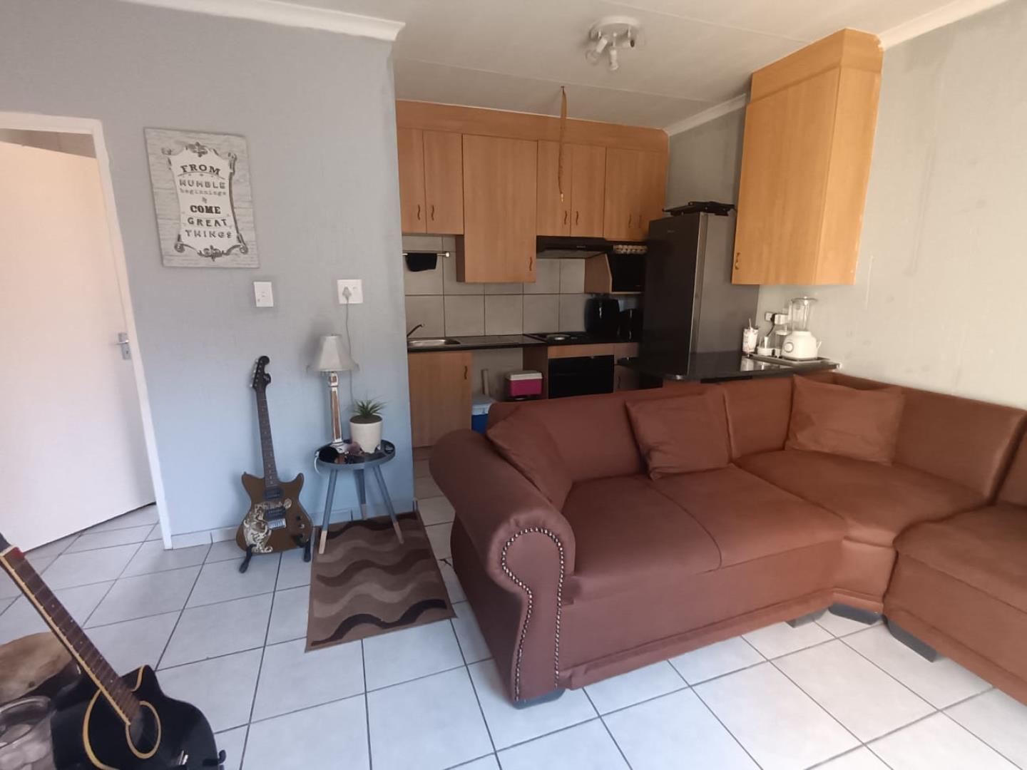 2 Bedroom Townhouse for Sale - Gauteng