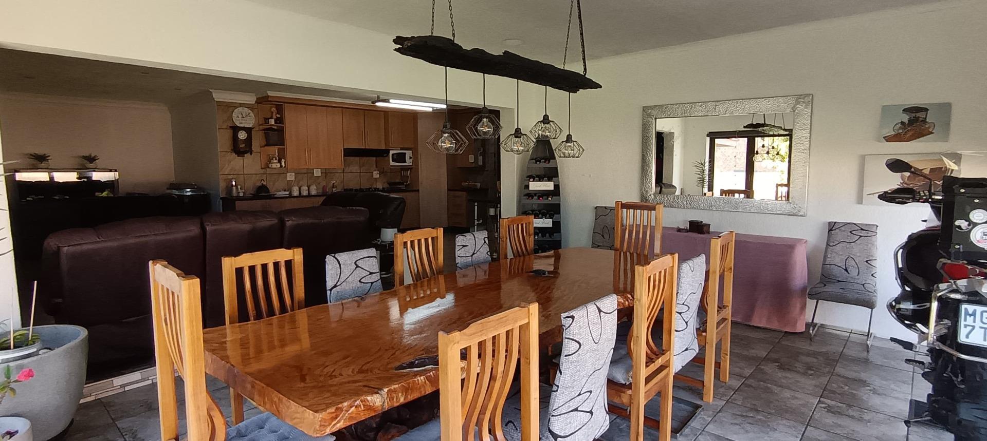 4 Bedroom House for Sale - Gauteng