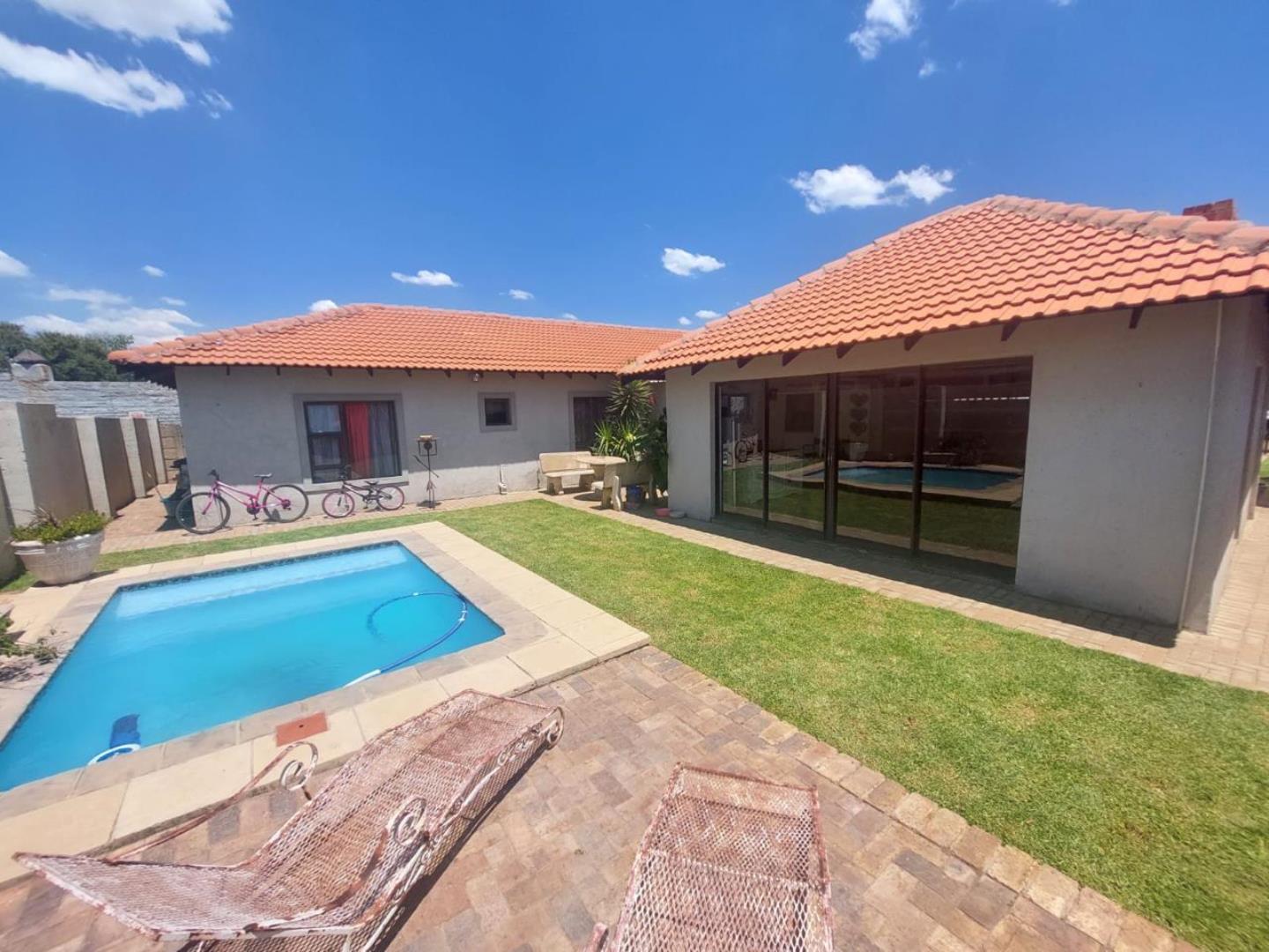 3 Bedroom House for Sale - Gauteng