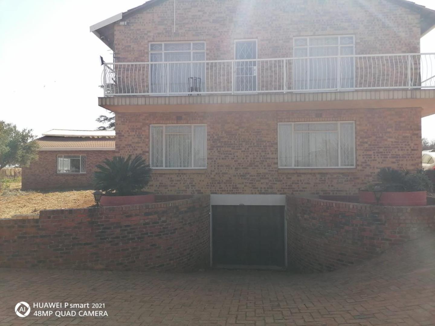 6 Bedroom Farm for Sale - Gauteng